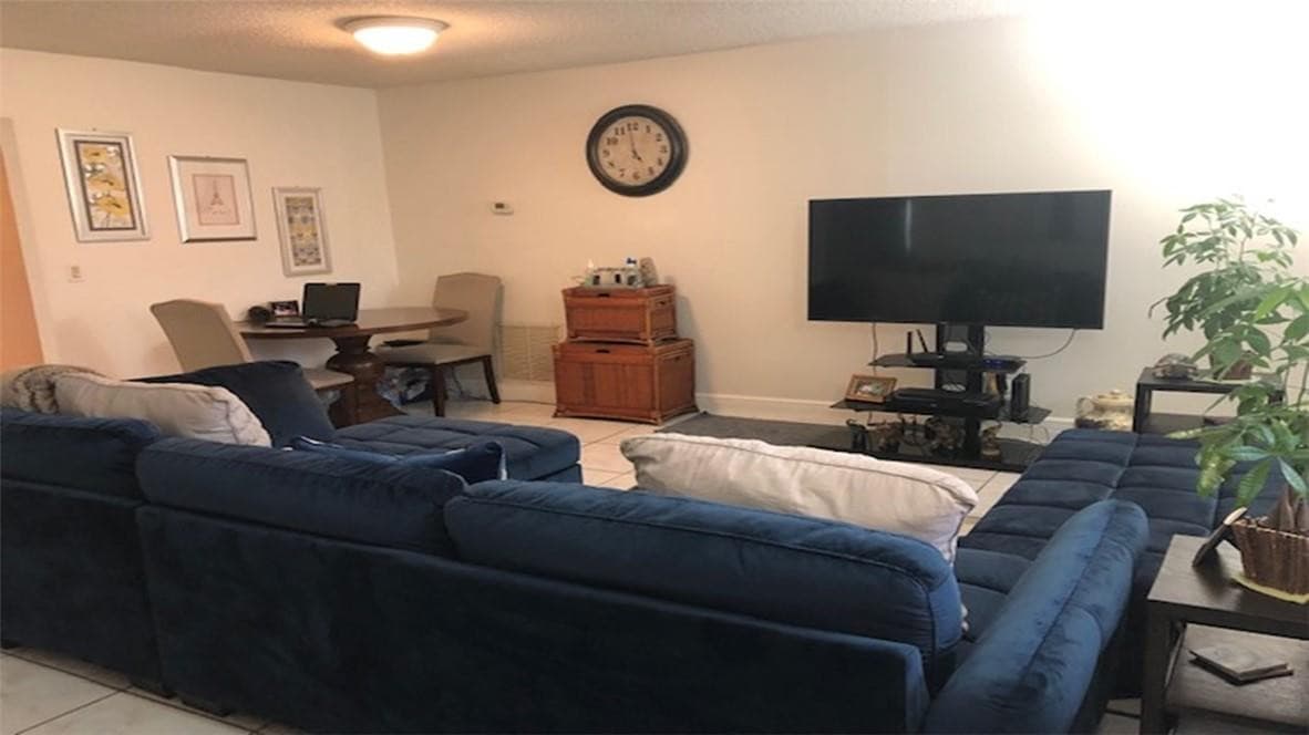 9011 NW 33rd Street W, Coral Springs, FL 33065 — photo 5 of 8