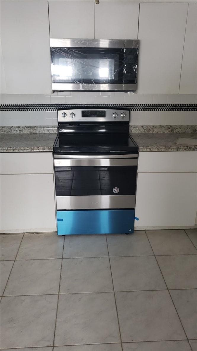 2631 Fillmore Street 1, Hollywood, FL 33020 — photo 4 of 5