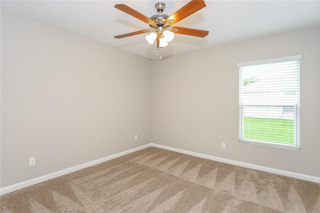 Single Family Residence in Port St. Lucie — photo 10 of 13