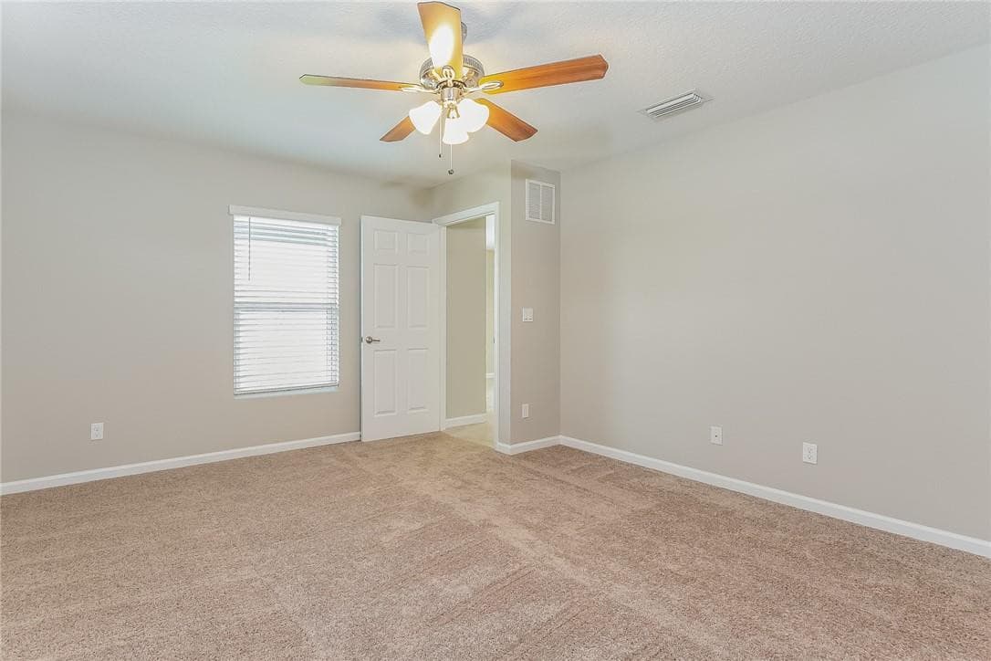 Single Family Residence in Port St. Lucie — photo 7 of 12