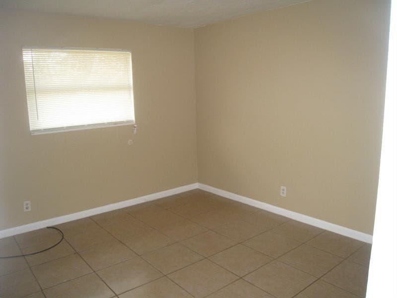 771 SW 8th Street 111, Pompano Beach, FL 33060 — photo 4 of 13
