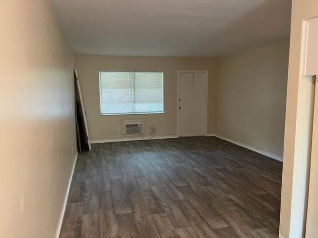 417 SE 12th Court 6, Fort Lauderdale, FL 33316 — photo 3 of 4
