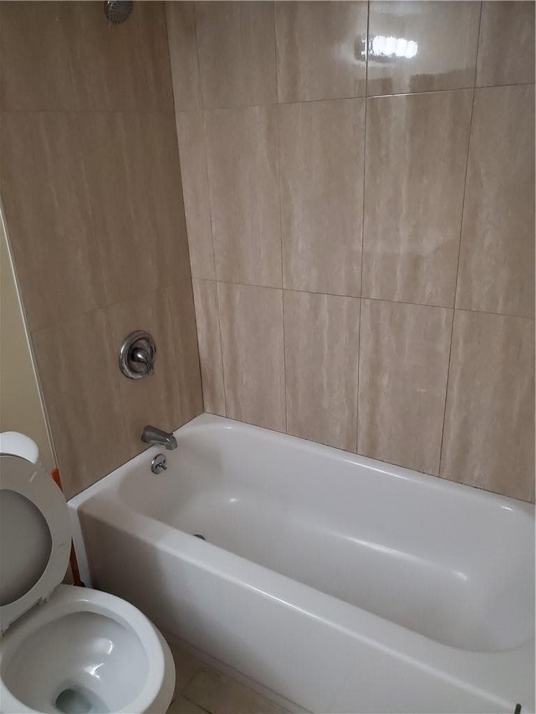 5911 Washington Street 102, Hollywood, FL 33023 — photo 7 of 23