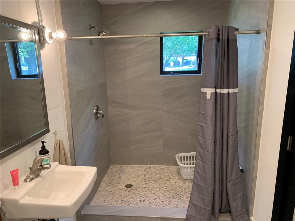 151 SW 5th Street, Pompano Beach, FL 33060 — photo 12 of 25