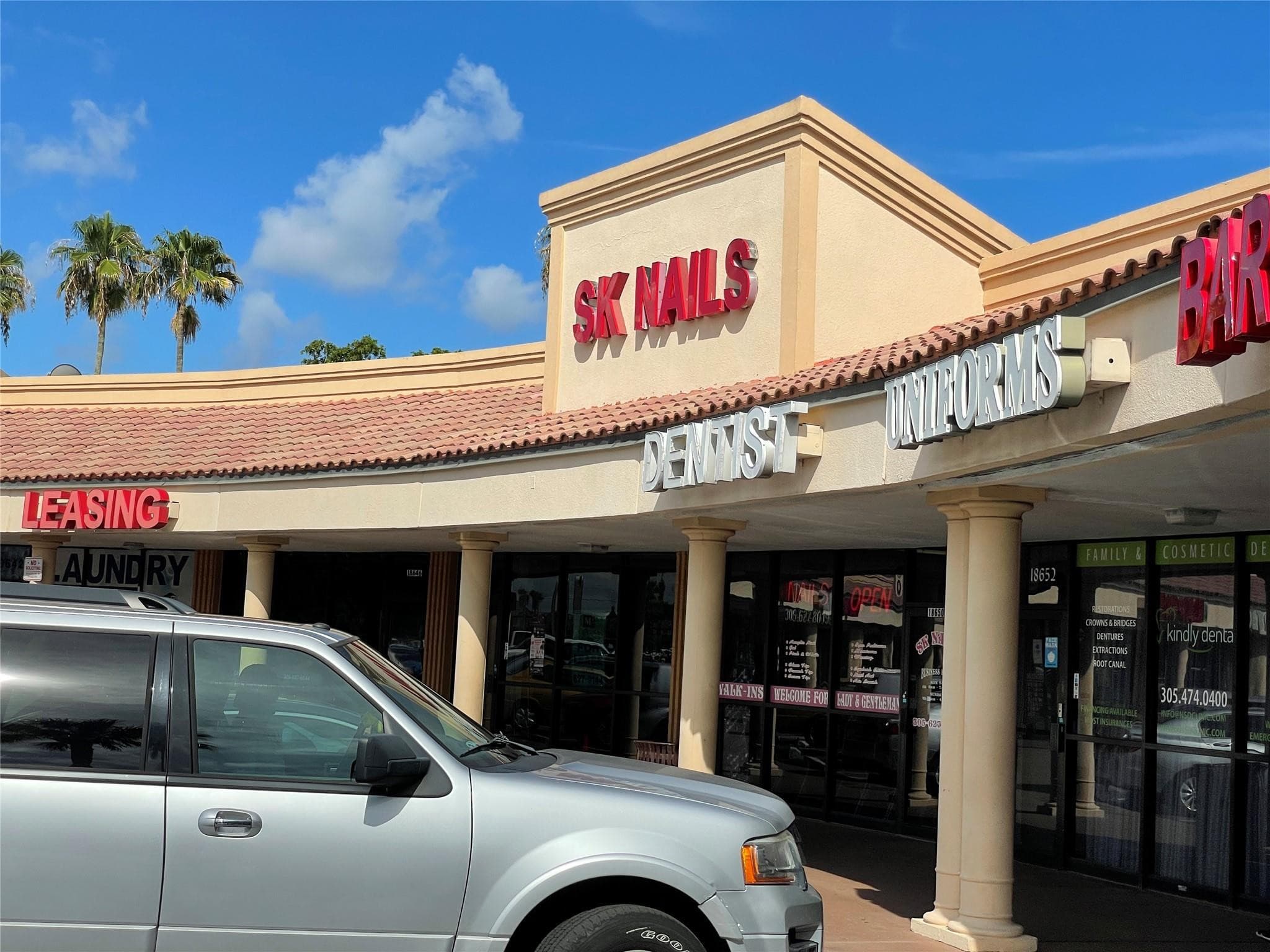 18606 NW 67th Avenue, Hialeah, FL 33015 — photo 23 of 33