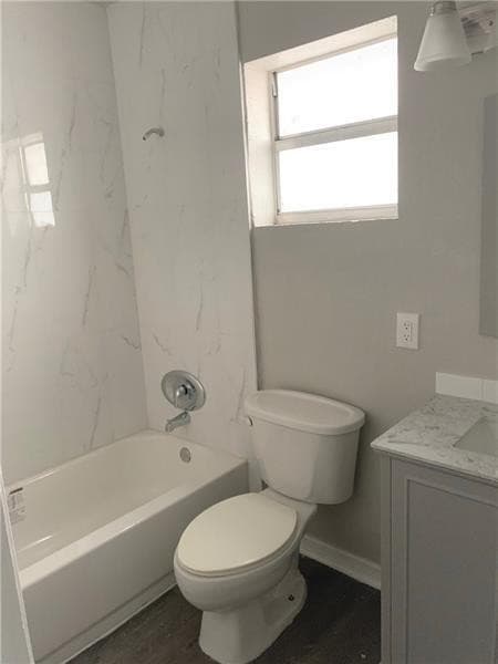 5741 NE 18th Avenue 3, Fort Lauderdale, FL 33334 — photo 3 of 9