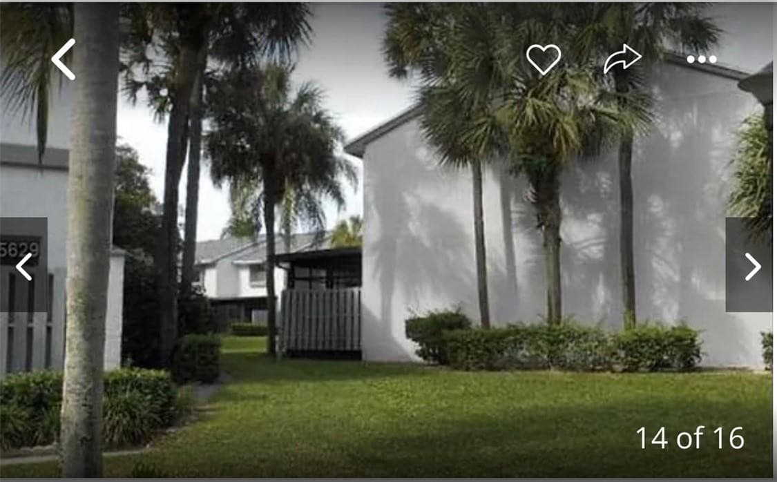 Condominium in Coconut Creek — photo 3 of 13