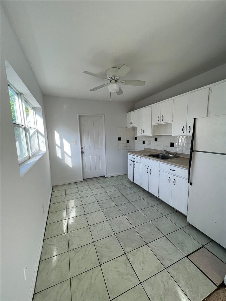 816 NW 4th Avenue, Fort Lauderdale, FL 33311 — photo 2 of 6