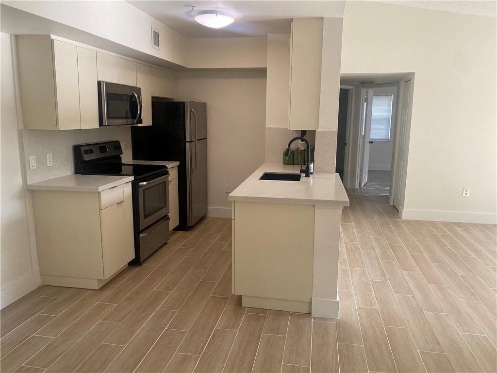 2457 Centergate Drive, Miramar, FL 33025 — photo