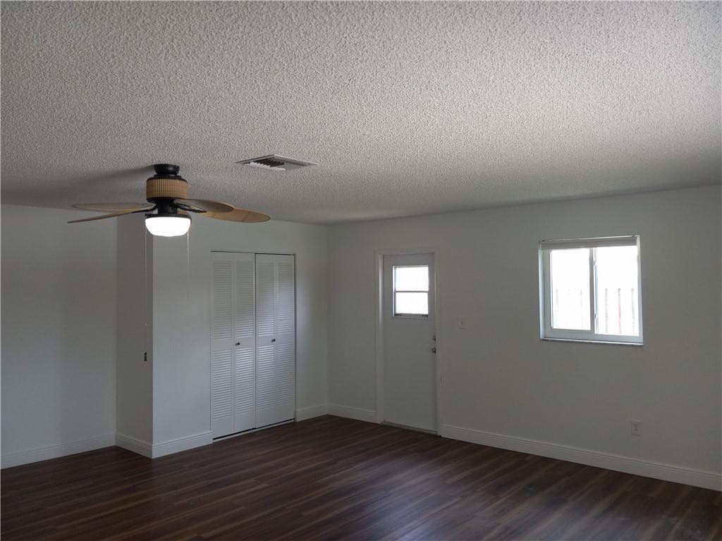 5151 SW 101st Avenue, Cooper City, FL 33328 — photo 7 of 27