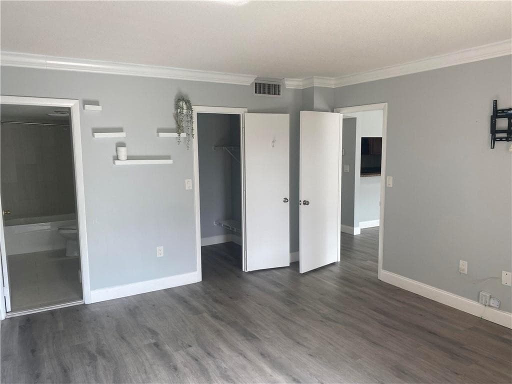 4166 Inverrary Drive 406, Lauderhill, FL 33319 — photo 8 of 18