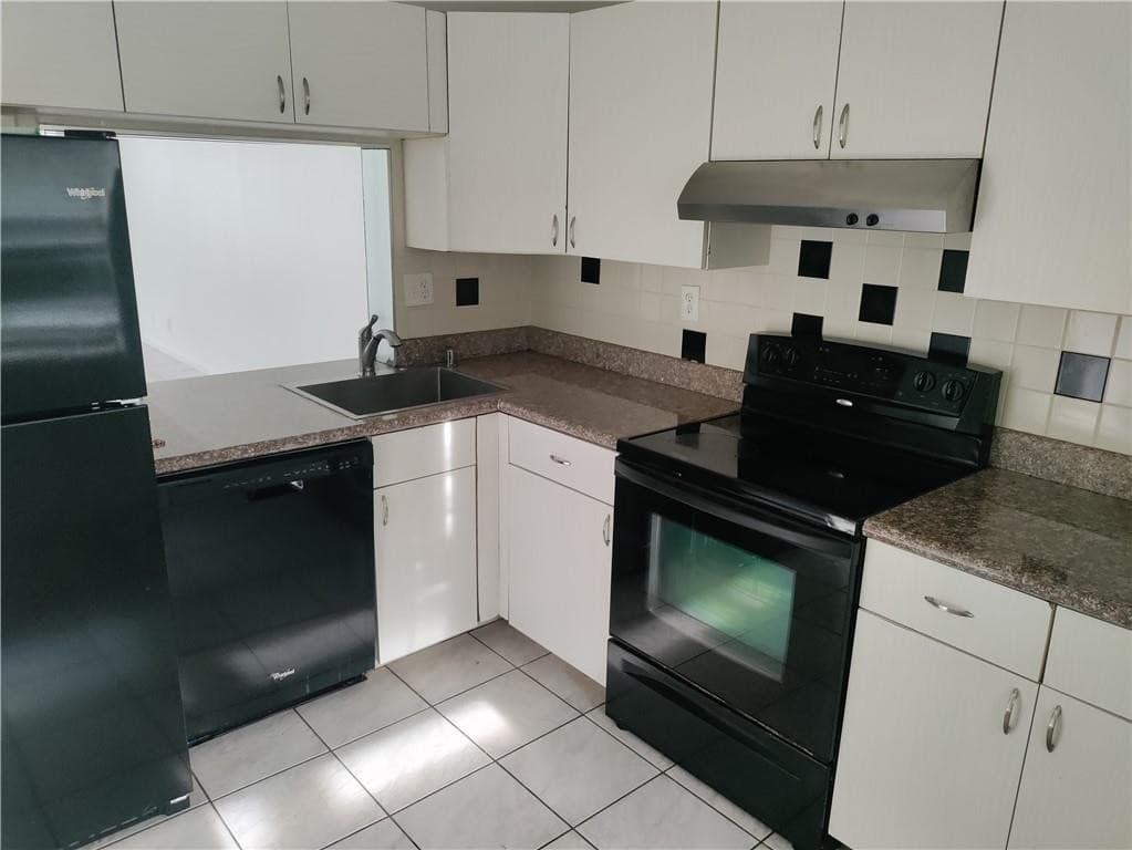 3050 NW 42nd Avenue C-103, Coconut Creek, FL 33066 — photo 6 of 24