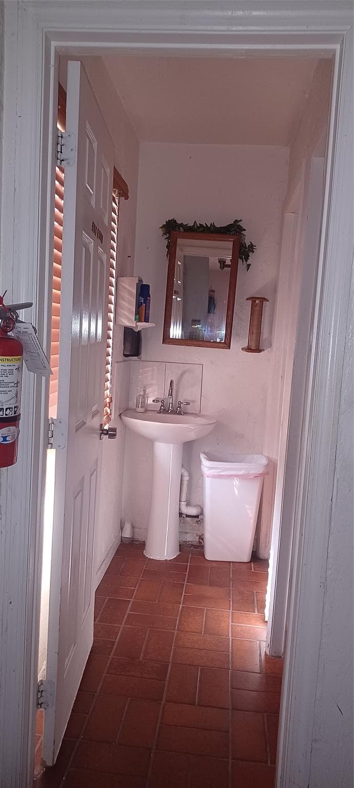 4195 NW 165th Street, Miami Gardens, FL 33054 — photo 8 of 13