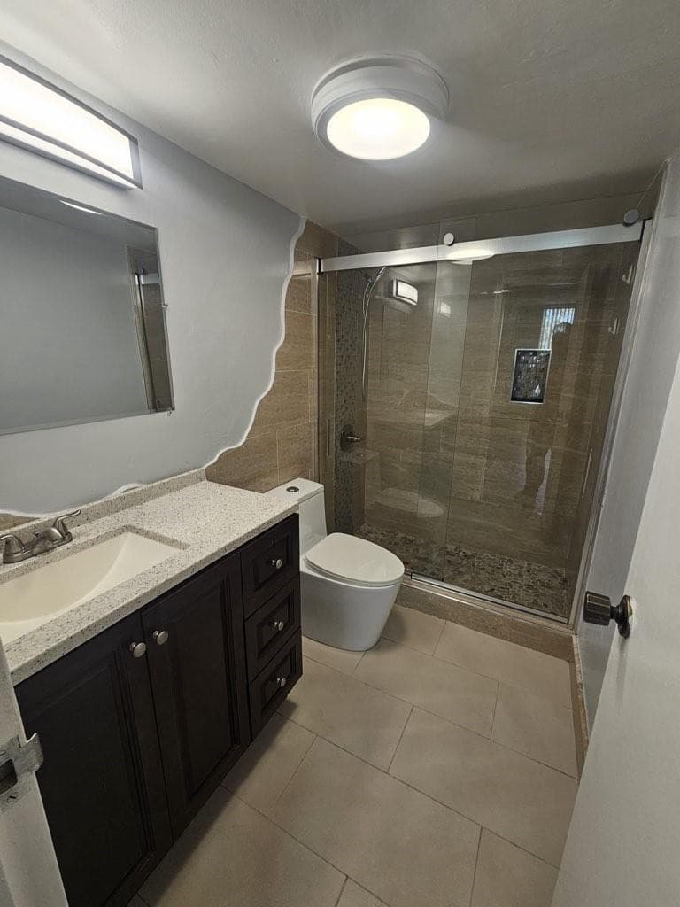 Condominium in Tamarac — photo 9 of 22