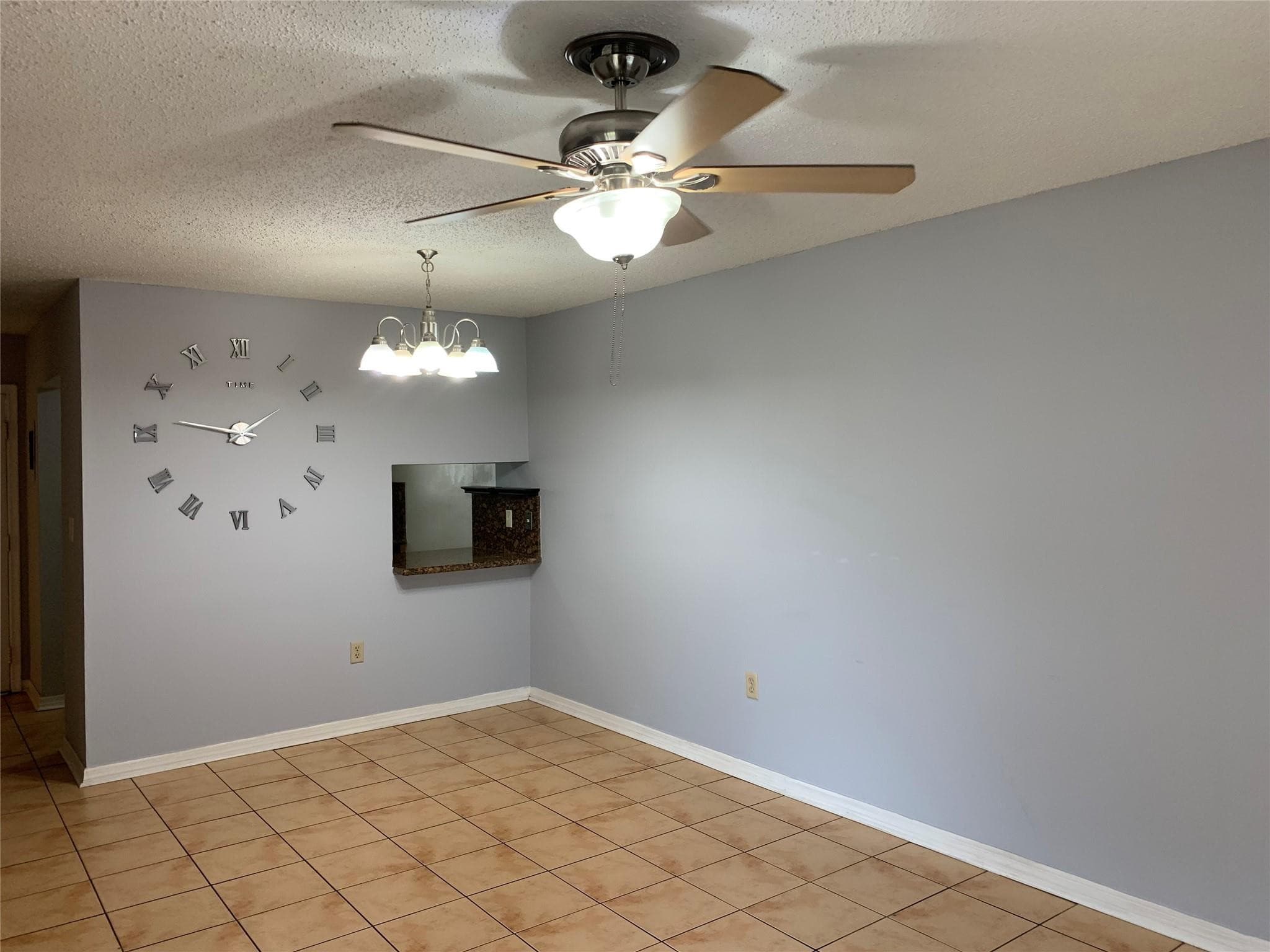 Condominium in West Palm Beach — photo 8 of 10