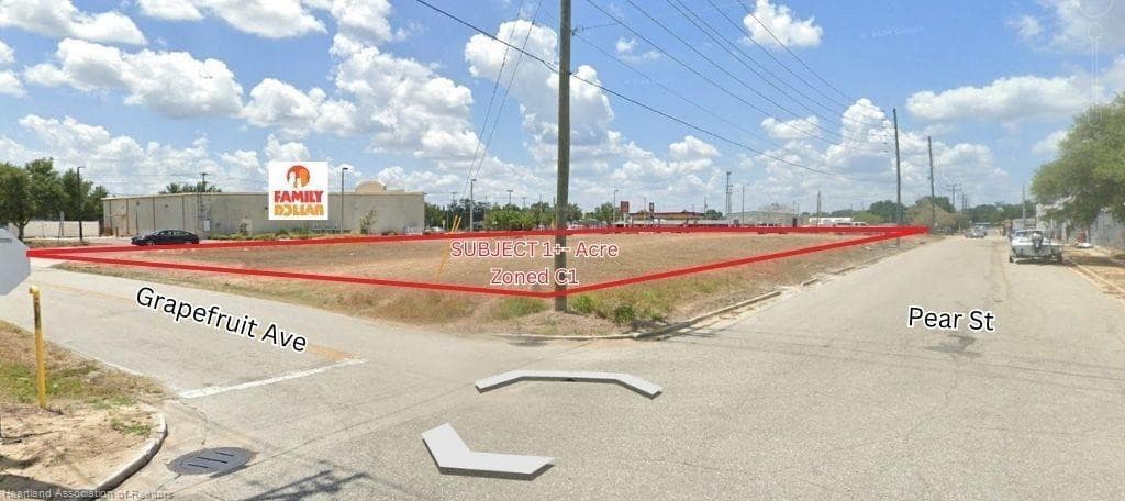 648 N Ridgewood Drive, Sebring, FL 33870 — photo 6 of 7