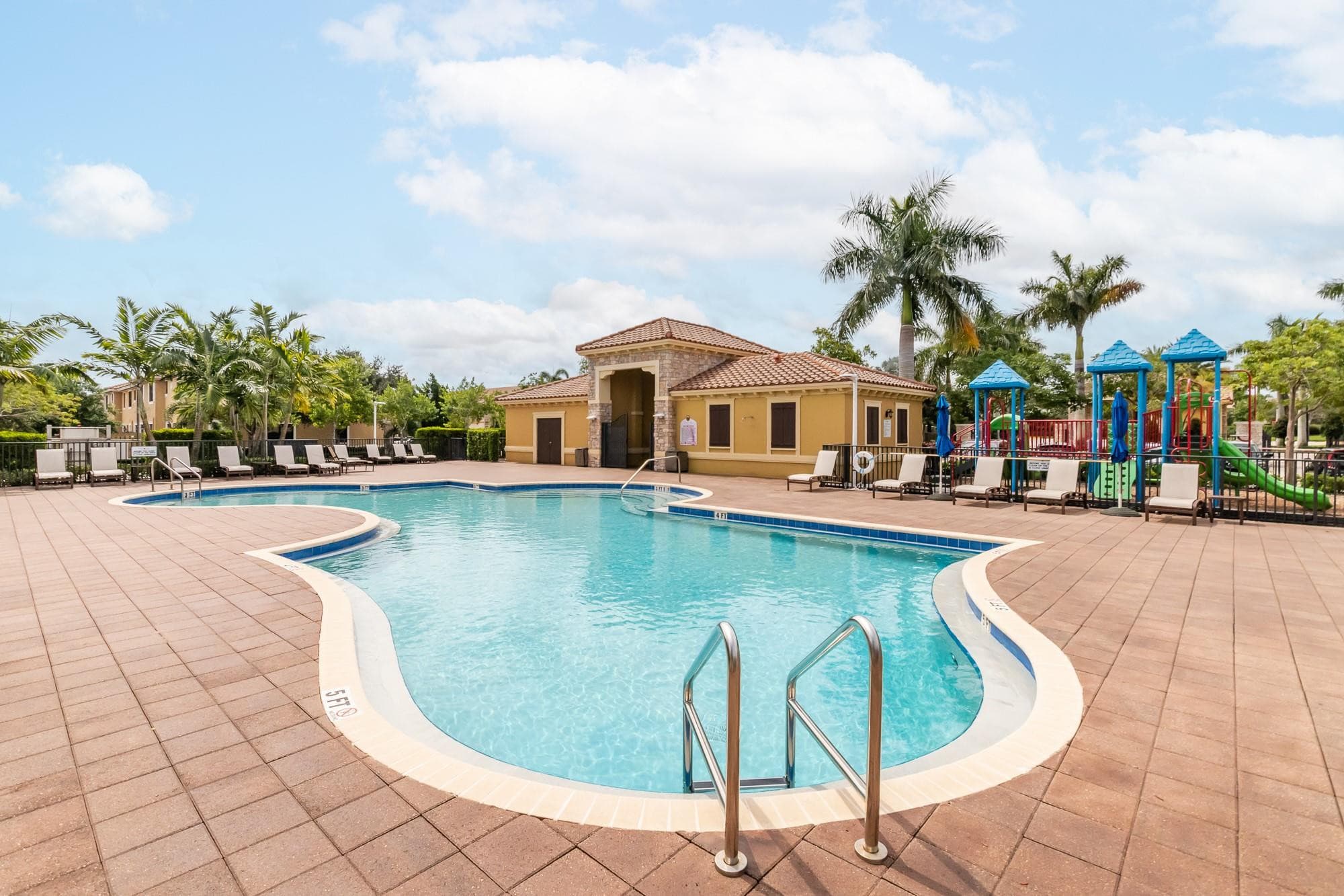 8455 Lakeview Trail 8455, Parkland, FL 33076 — photo 40 of 61