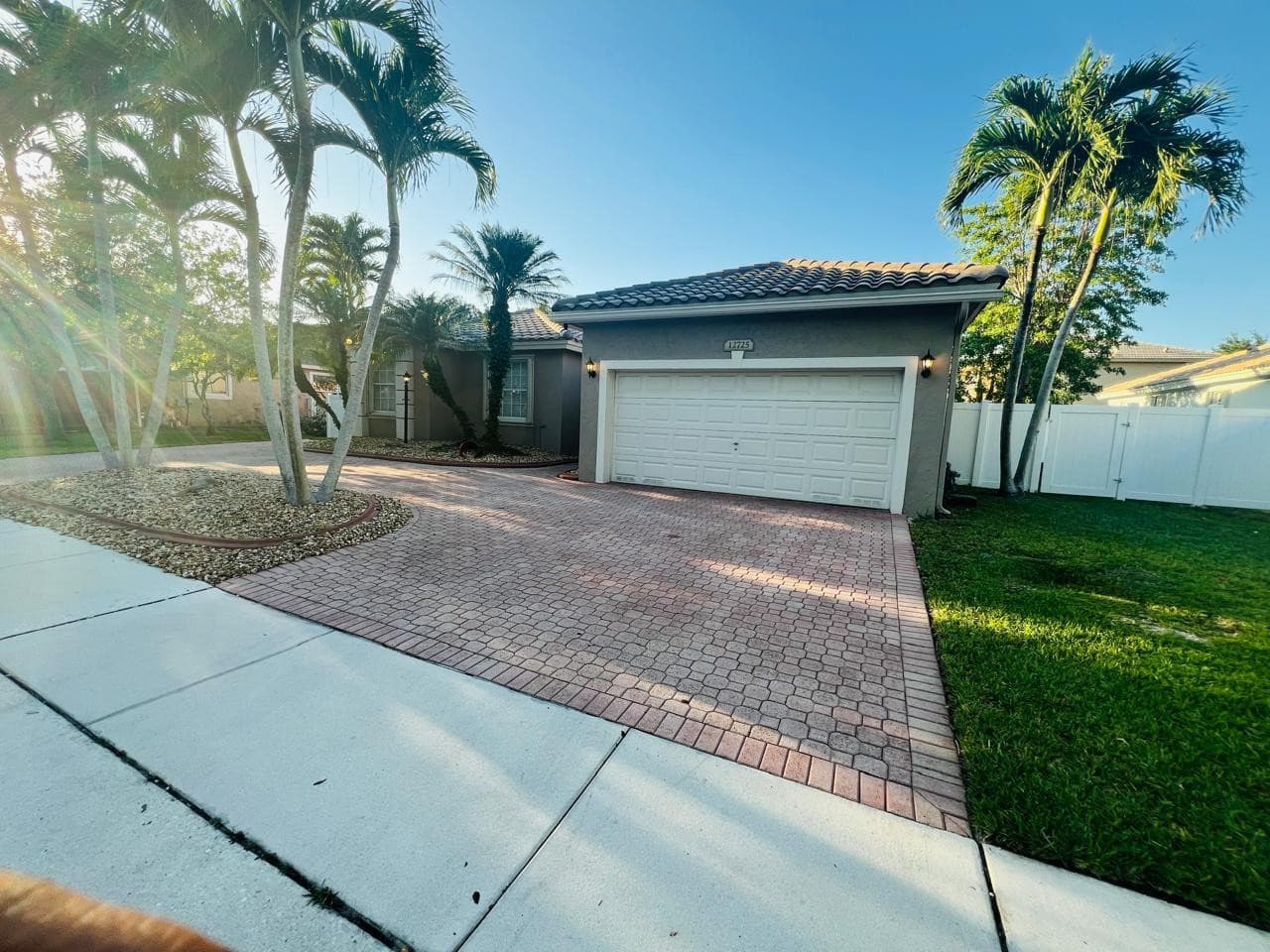12725 NW 18th Court, Pembroke Pines, FL 33028 — photo 10 of 38