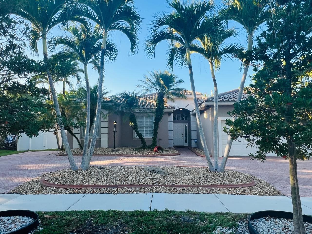 12725 NW 18th Court, Pembroke Pines, FL 33028 — photo 17 of 38