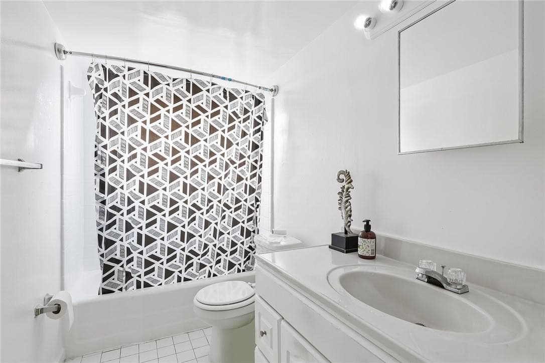 500 SE 22nd Street, Fort Lauderdale, FL 33316 — photo 10 of 18