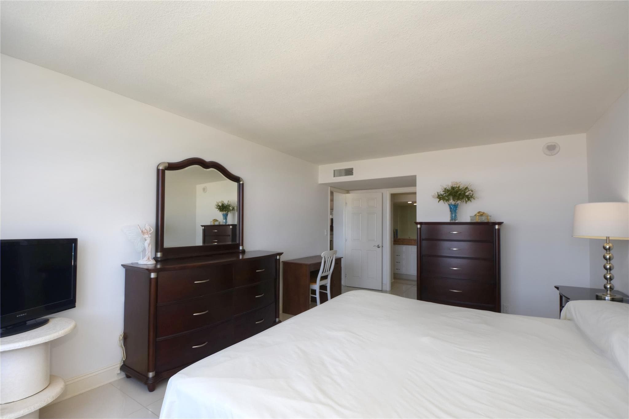 1012 N Ocean Boulevard 204, Pompano Beach, FL 33062 — photo 32 of 56