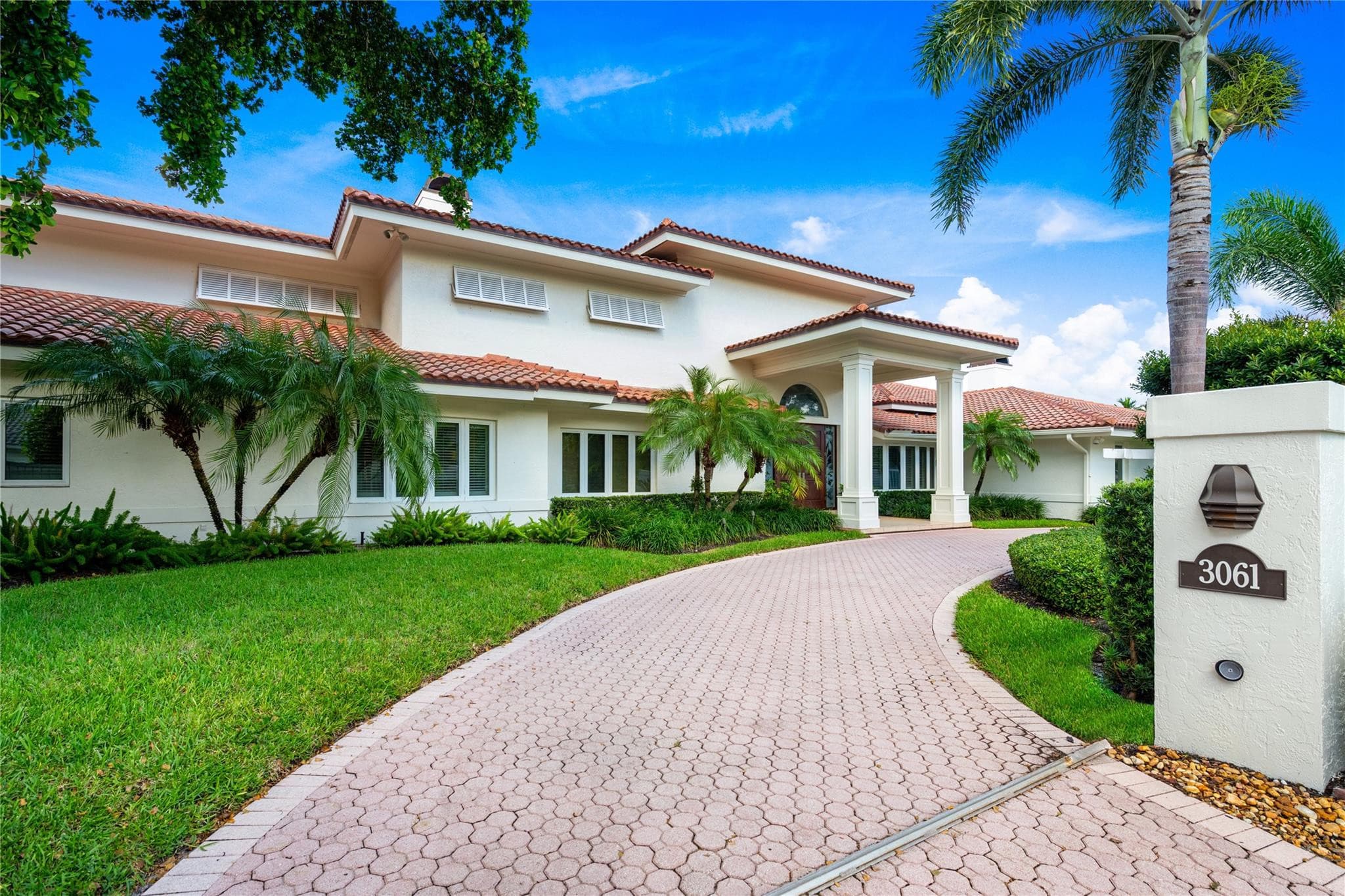 3061 NE 44th Street, Fort Lauderdale, FL 33308 — photo 3 of 53