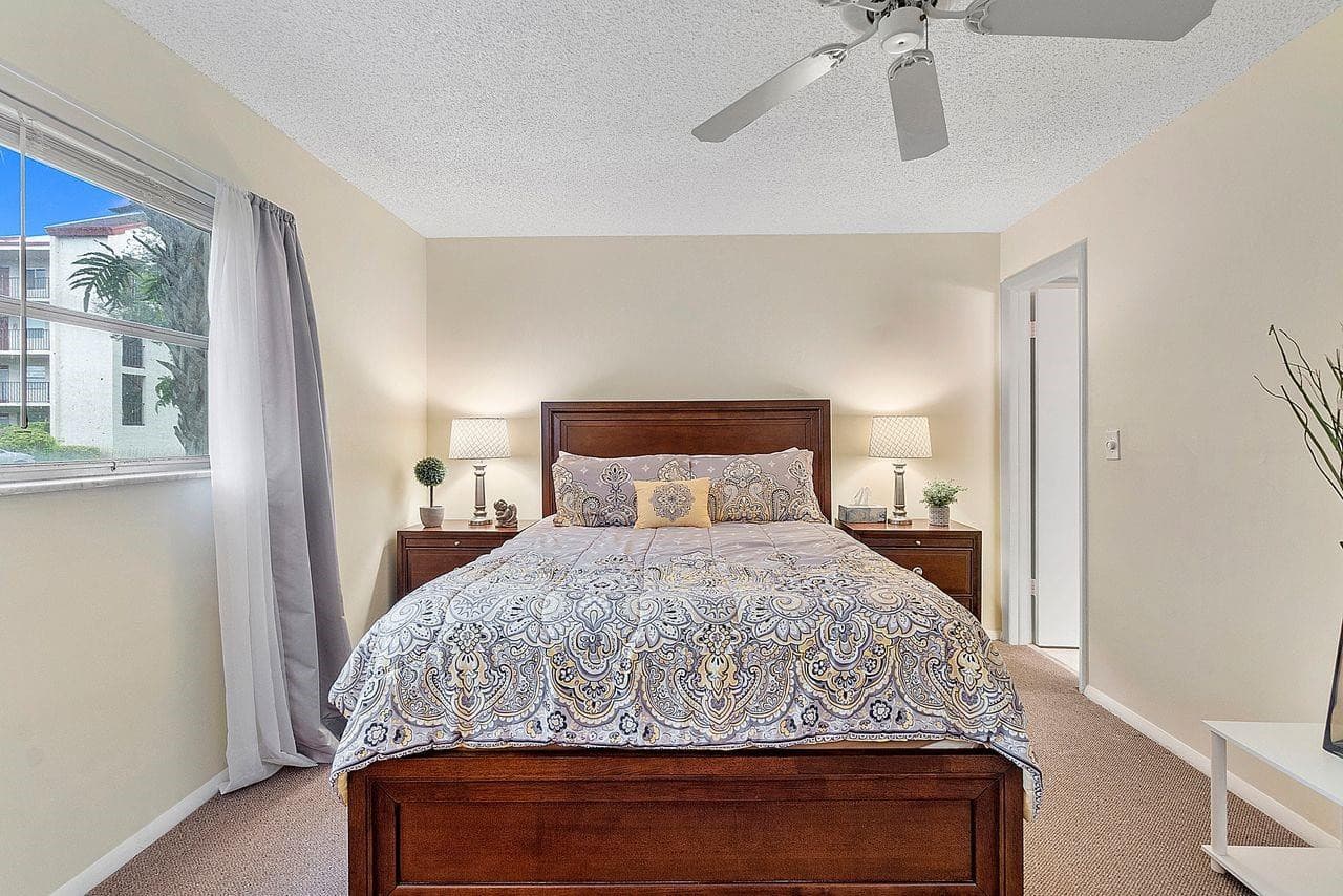 31 Abbey Lane 106, Delray Beach, FL 33446 — photo 18 of 32