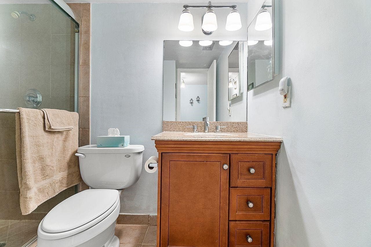 31 Abbey Lane 106, Delray Beach, FL 33446 — photo 25 of 32