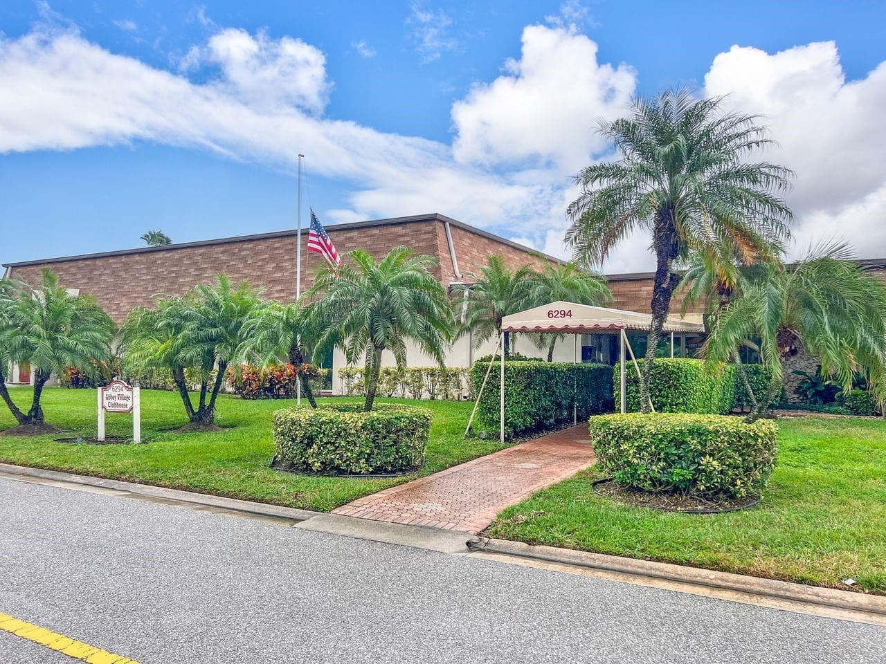 31 Abbey Lane 106, Delray Beach, FL 33446 — photo 30 of 32