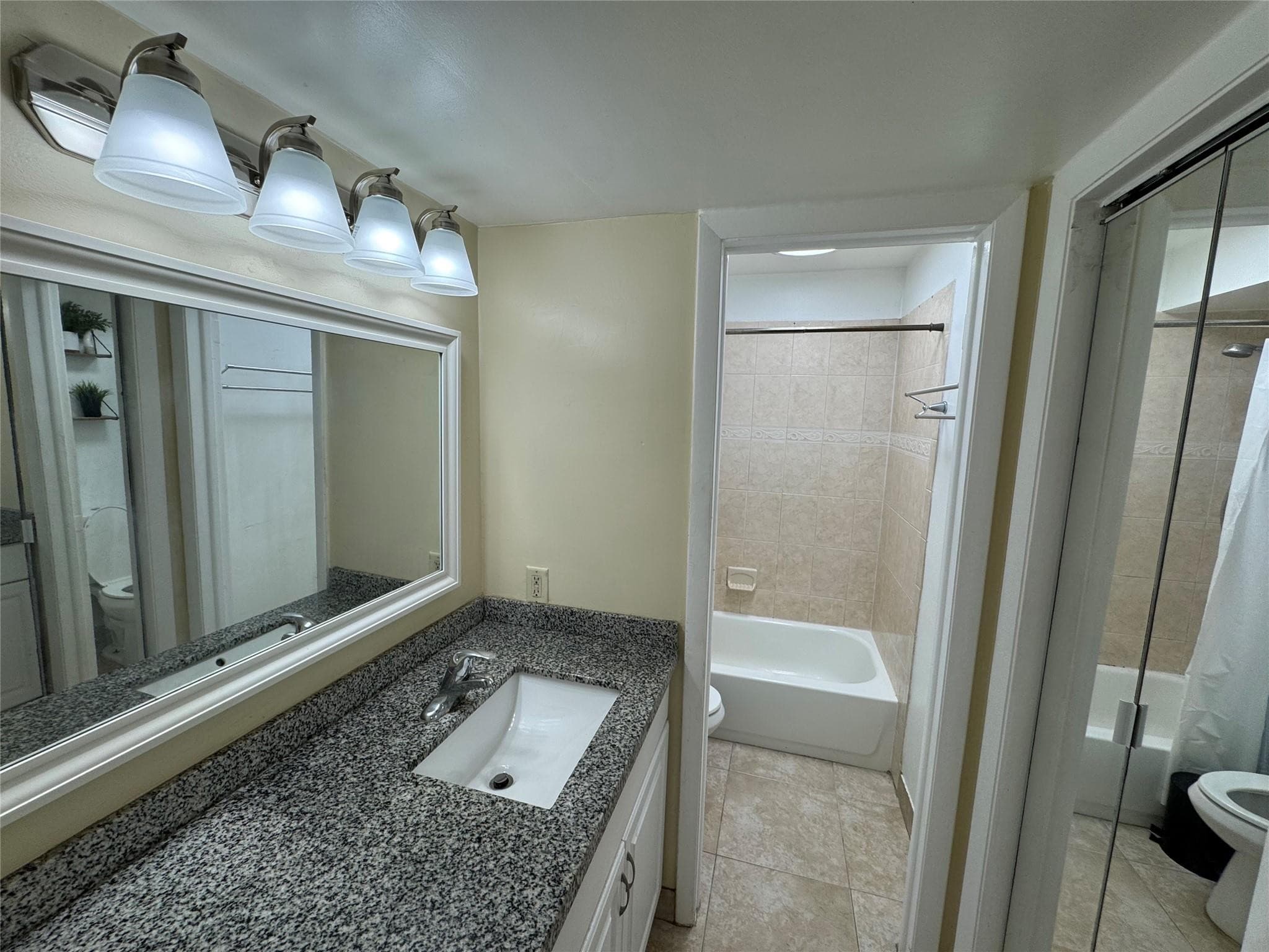 4222 Inverrary Boulevard 4306, Lauderhill, FL 33319 — photo 9 of 12
