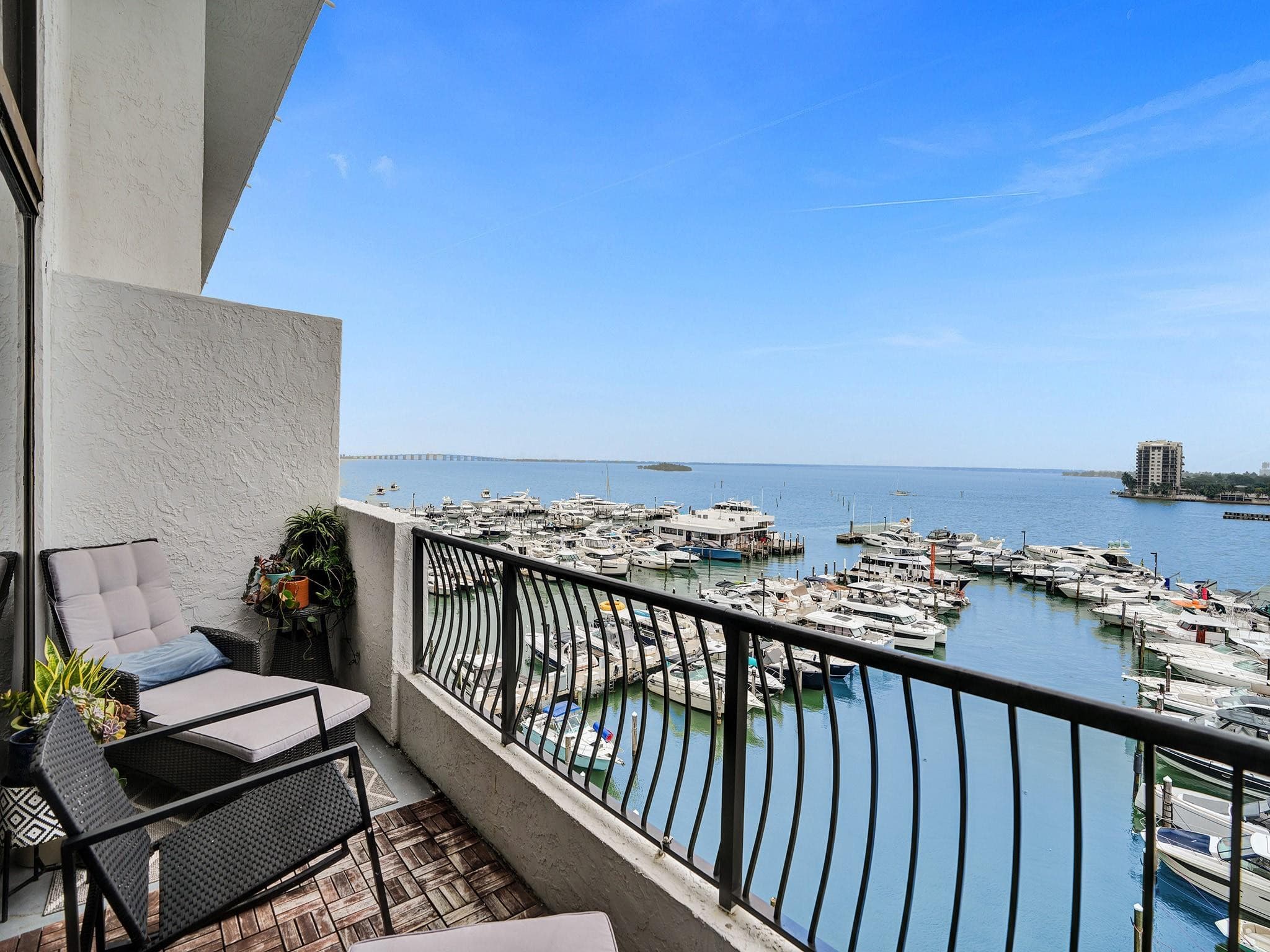 555 NE 15th Street T4(704), Miami, FL 33132 — photo 3 of 43