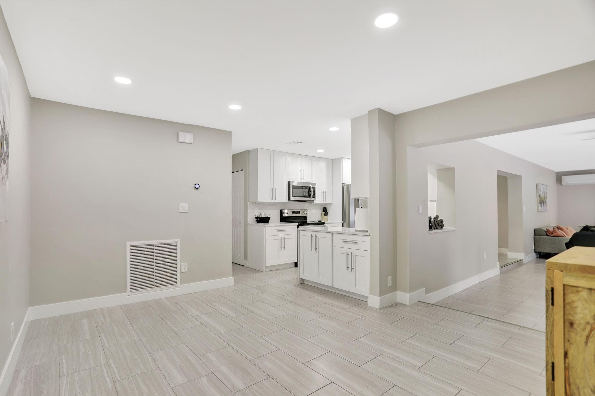 1035 NW 5th Avenue, Boca Raton, FL 33432 — photo 17 of 50