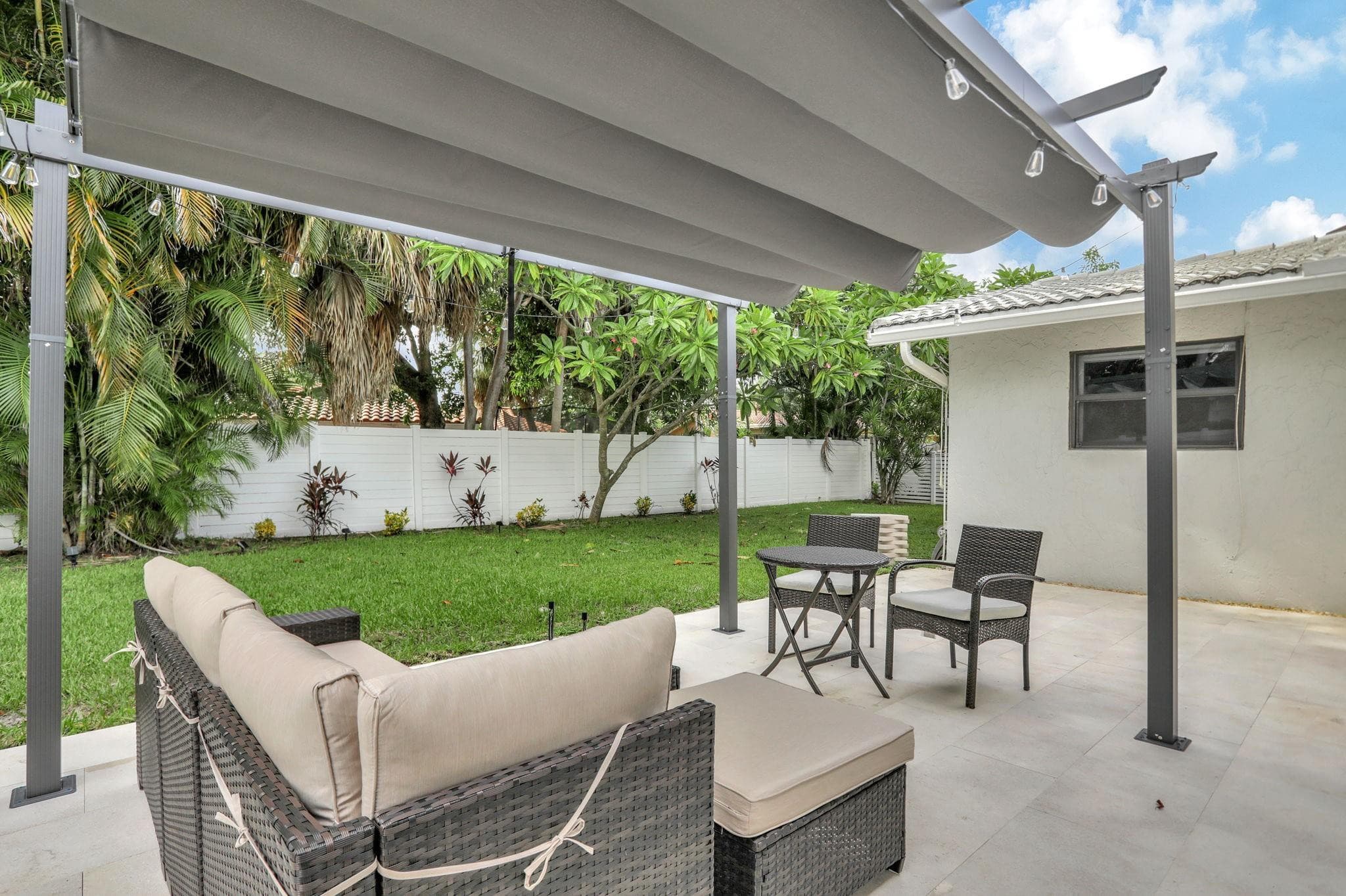 1035 NW 5th Avenue, Boca Raton, FL 33432 — photo 46 of 50