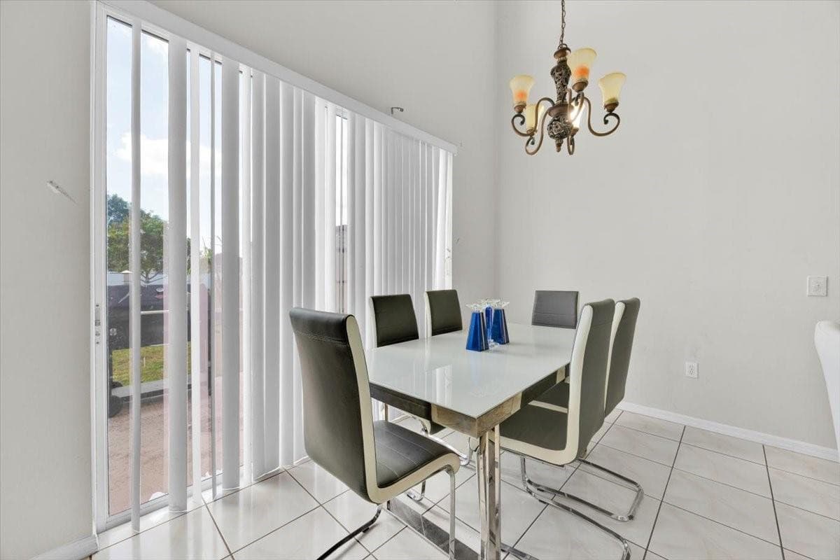 519 Elbridge Place, FL 34758 — photo 11 of 27