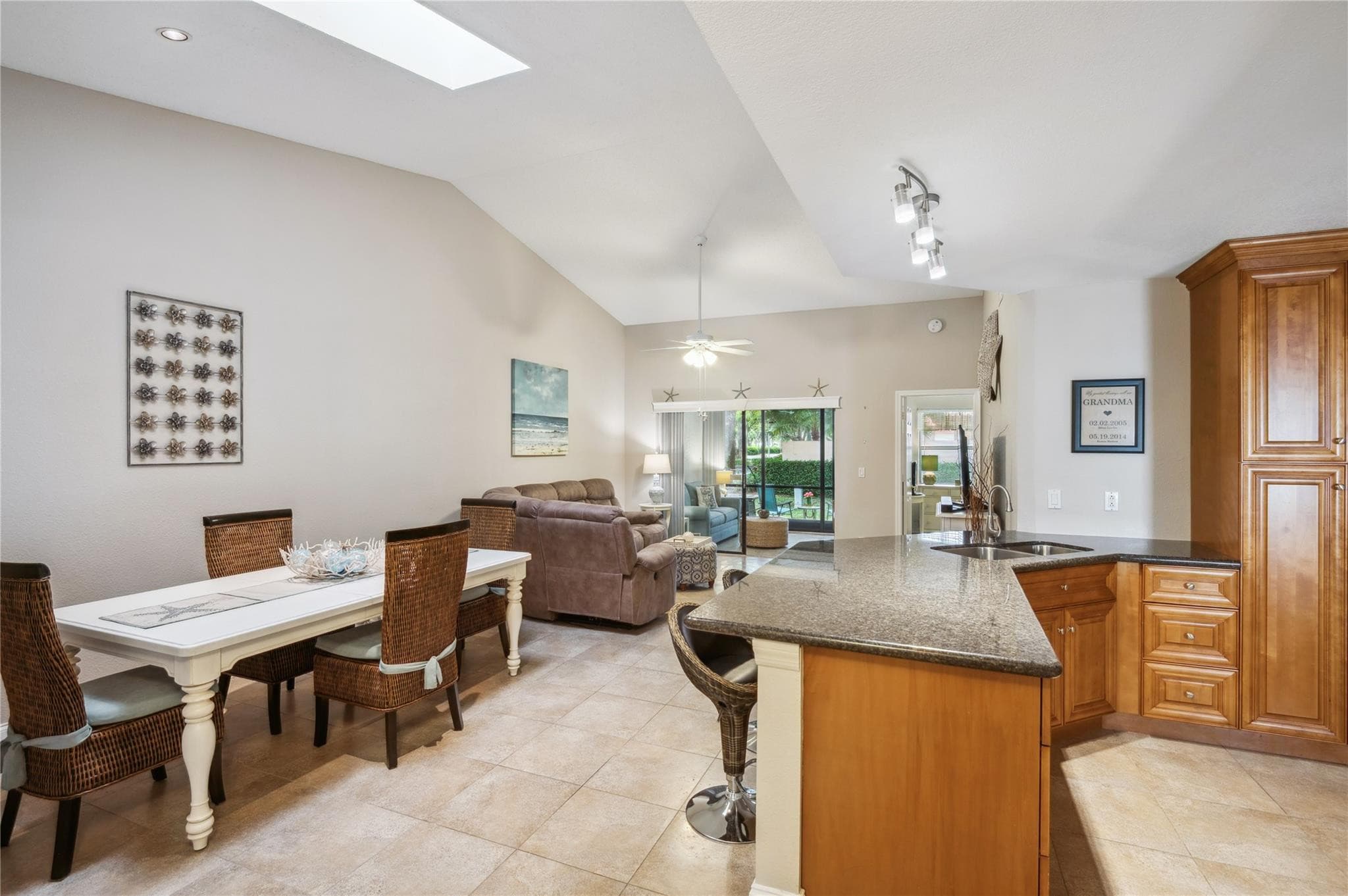 35 Centennial Court, Deerfield Beach, FL 33442 — photo 1 of 30