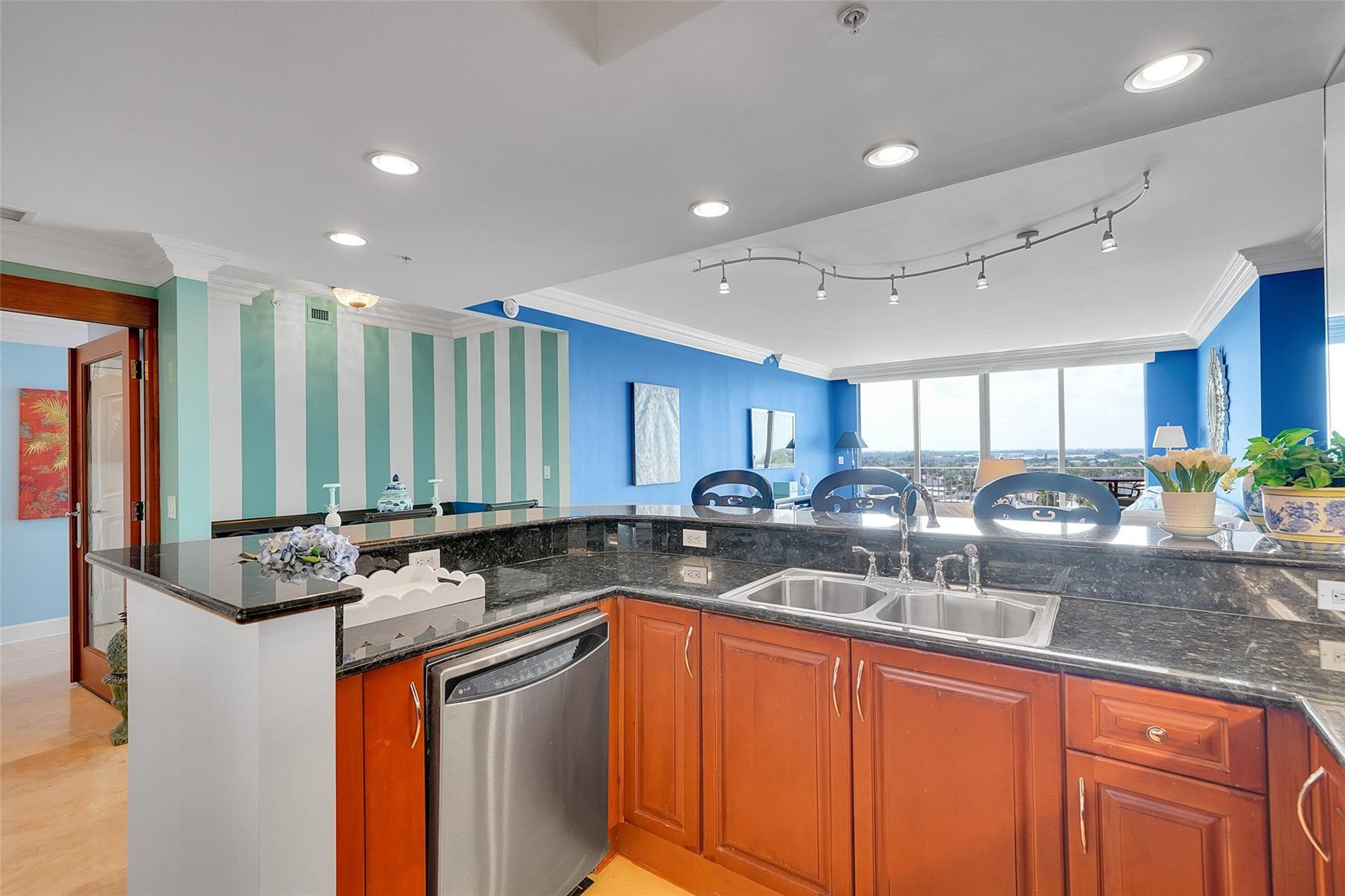 821 N Riverside Drive Ph2, Pompano Beach, FL 33062 — photo 20 of 100