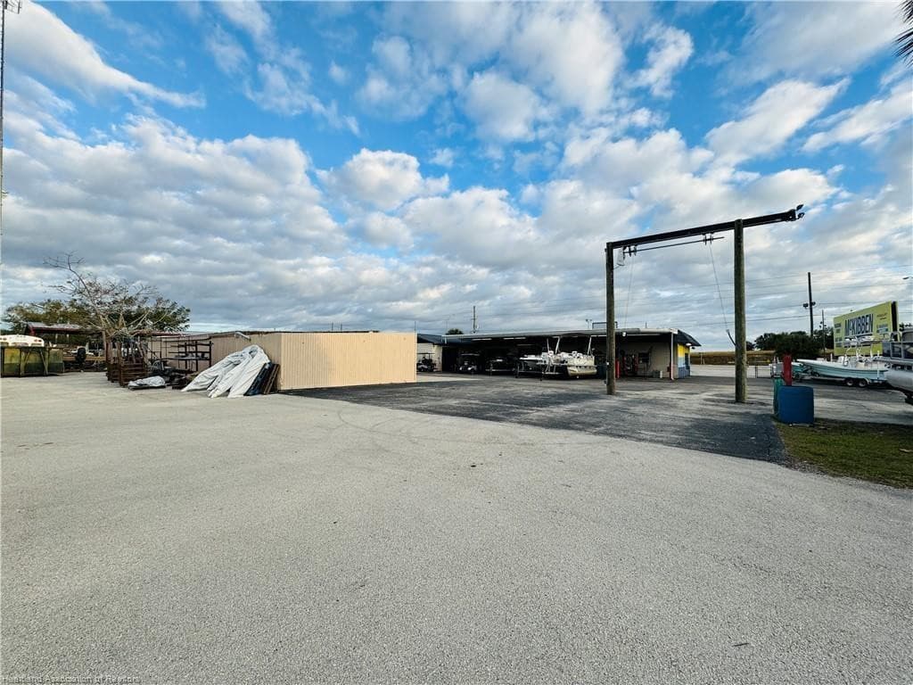 1130 US 27, Lake Placid, FL 33852 — photo 13 of 18