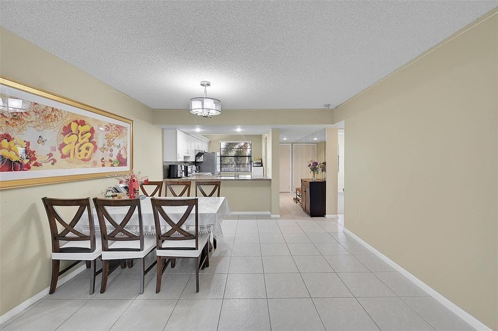 6109 Balboa Circle 305, Boca Raton, FL 33433 — photo 9 of 26