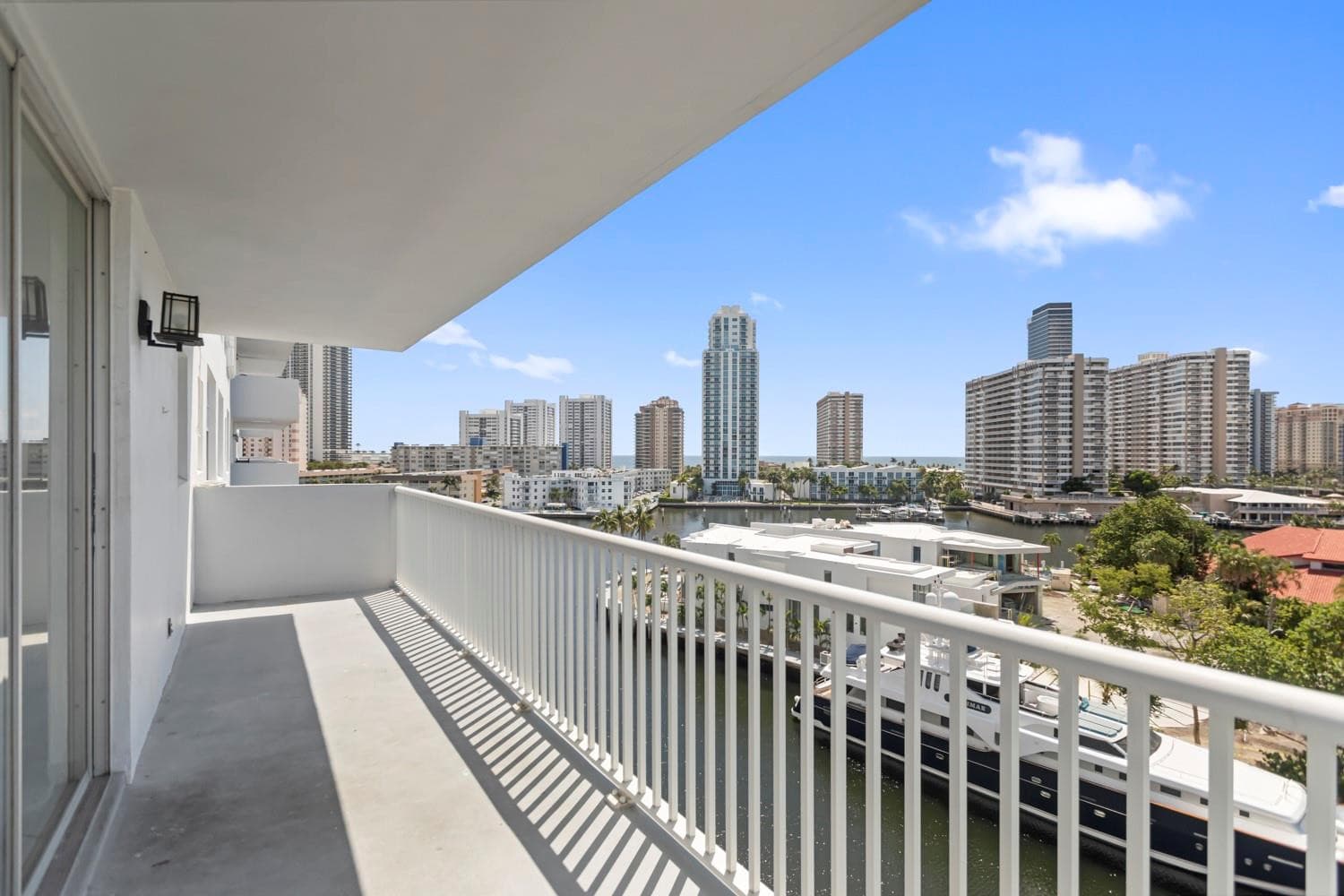 137 Golden Isles Drive 706, Hallandale Beach, FL 33009 — photo 41 of 72