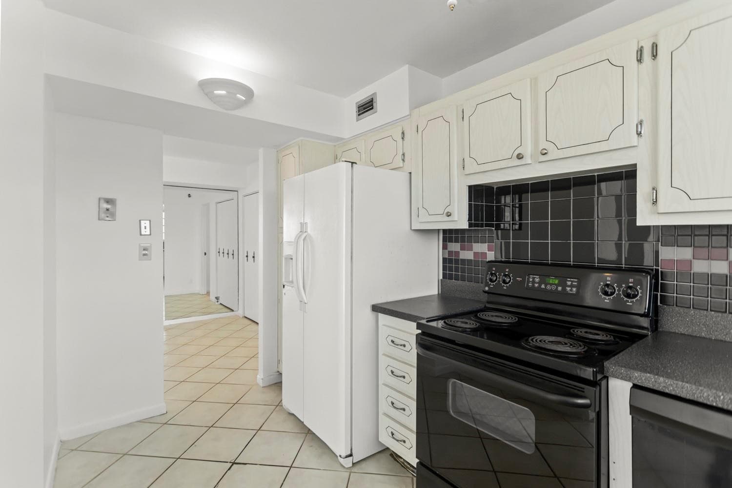 137 Golden Isles Drive 706, Hallandale Beach, FL 33009 — photo 48 of 72