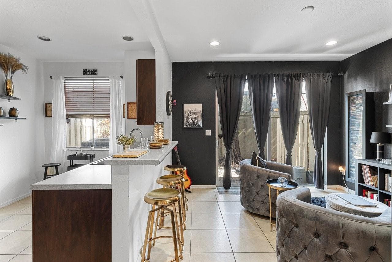 2851 W Prospect Road 506, Tamarac, FL 33309 — photo 10 of 29