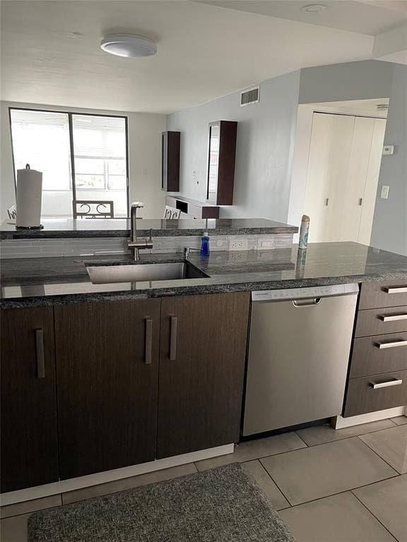 2850 Somerset Drive 404l, Lauderdale Lakes, FL 33311 — photo