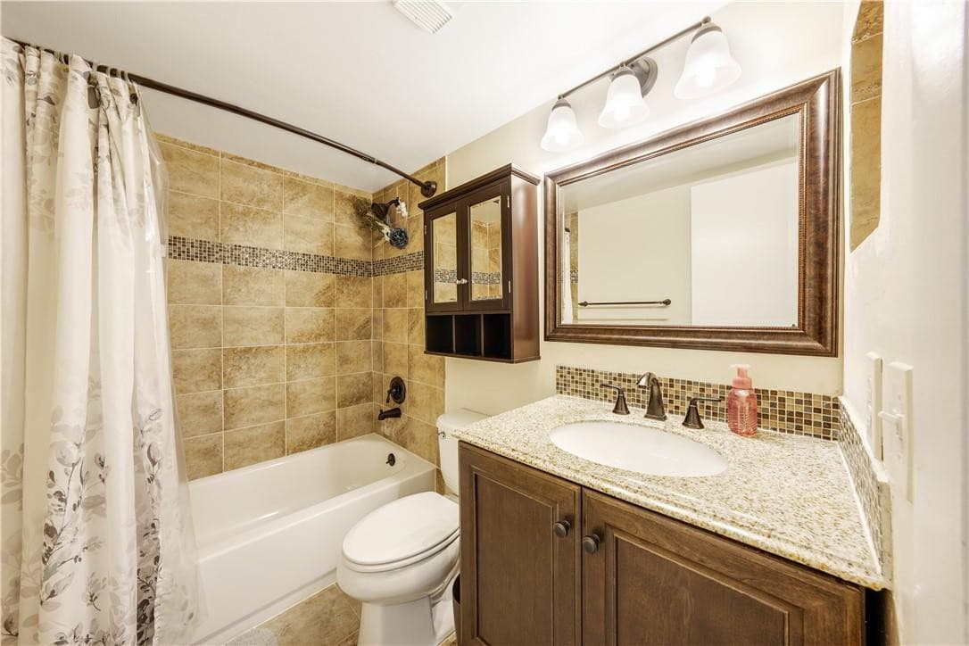 534 NW 98th Avenue 4, Plantation, FL 33324 — photo 18 of 32