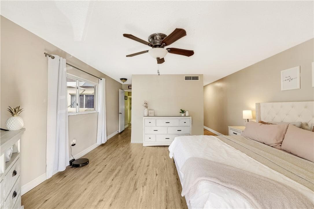 534 NW 98th Avenue 4, Plantation, FL 33324 — photo 23 of 32