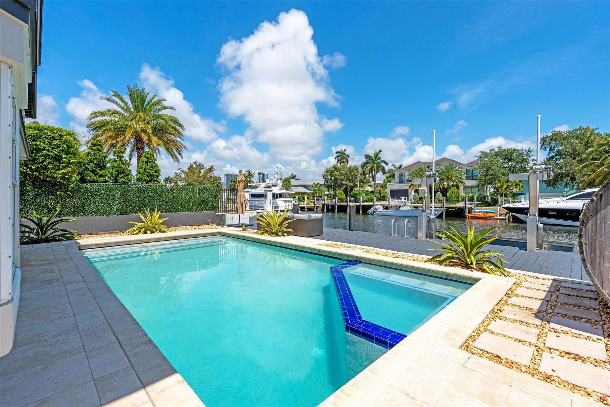 1749 SE 9th Street, Fort Lauderdale, FL 33316 — photo 35 of 45
