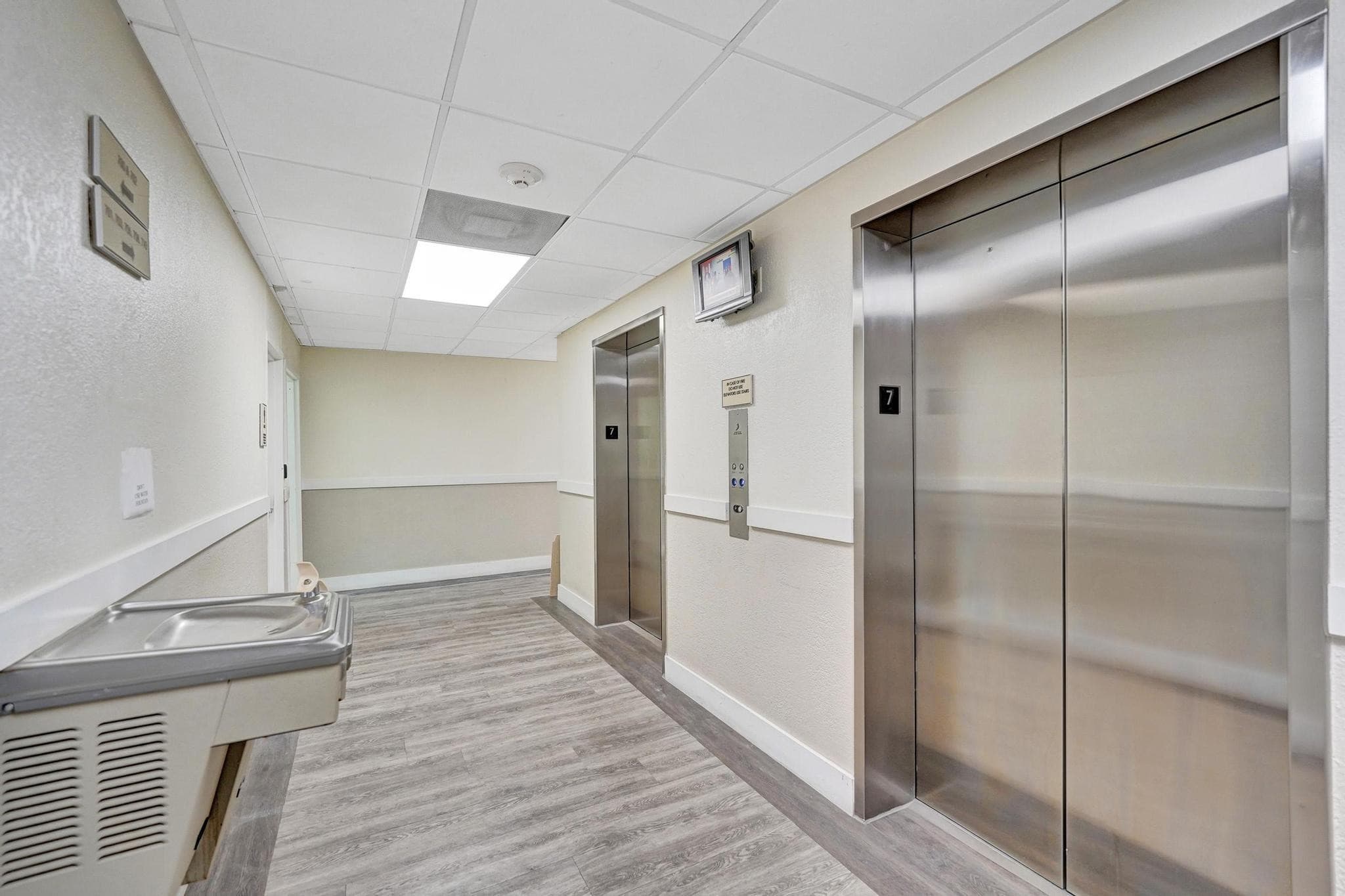 2450 Hollywood Boulevard CU700 & 701, Hollywood, FL 33020 — photo 38 of 66