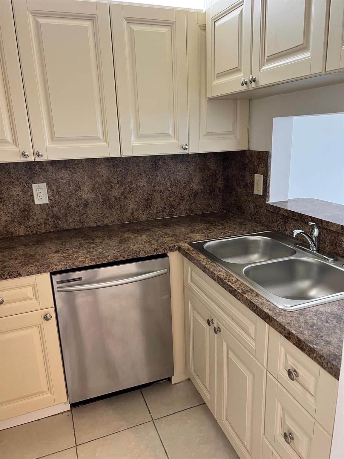 1040 Twin Lakes Drive 1040, Coral Springs, FL 33071 — photo 17 of 17