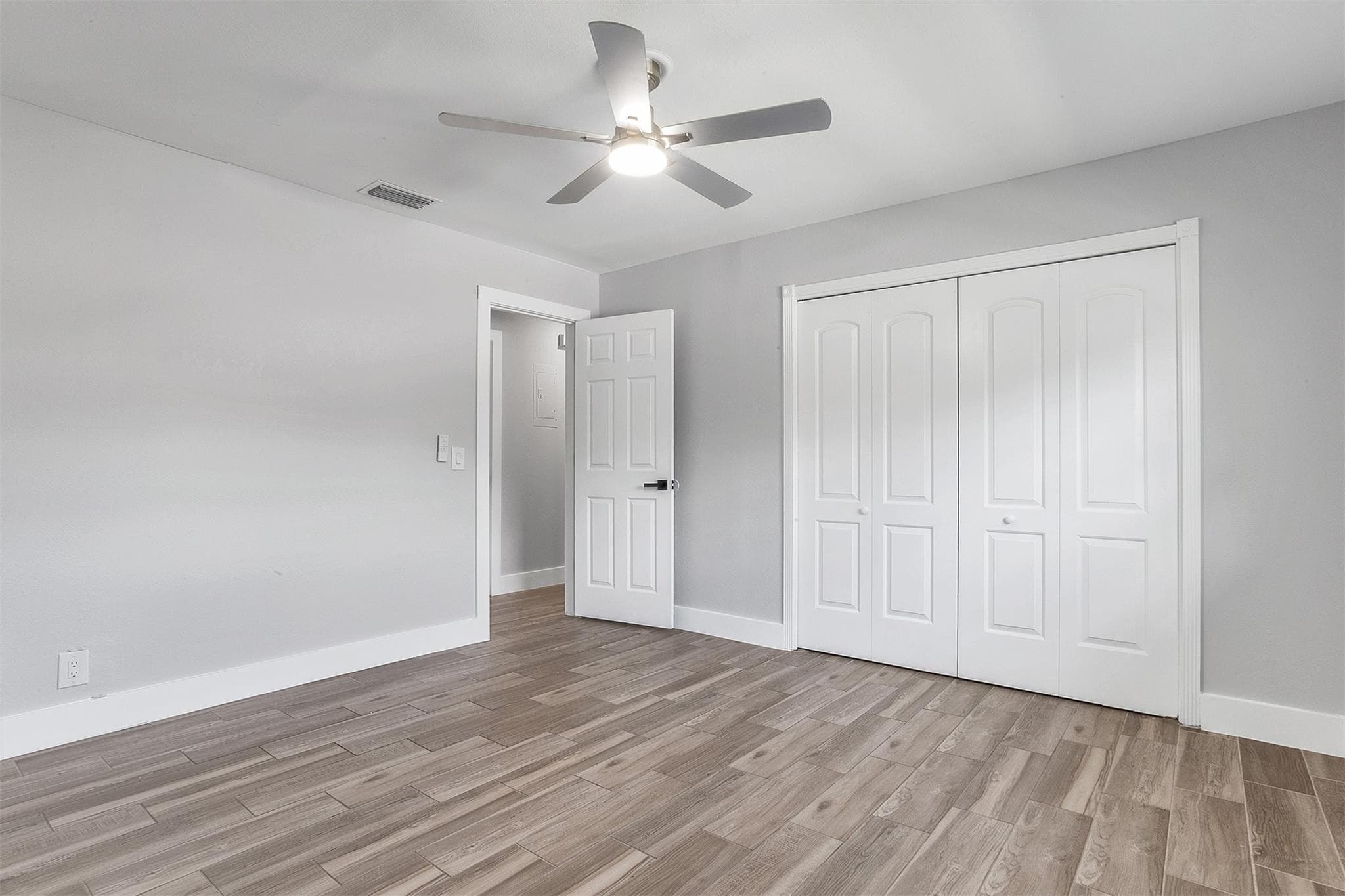 Condominium in Coral Springs — photo 19 of 32