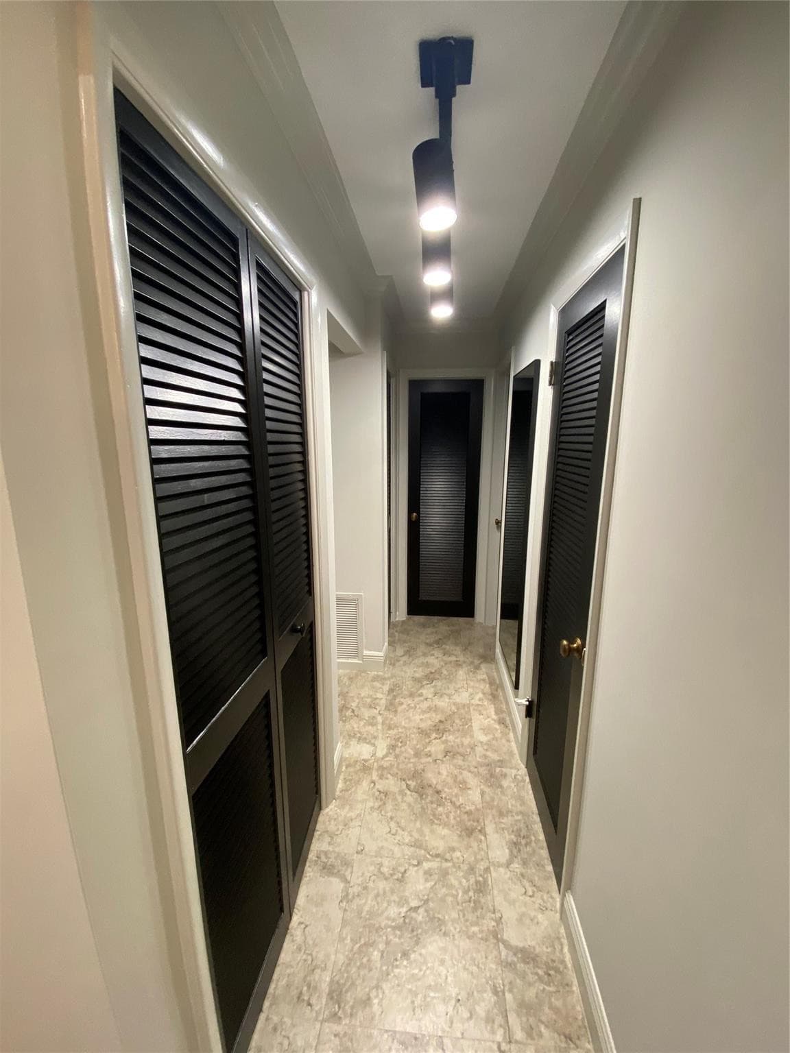 4040 N Hills Drive 5, Hollywood, FL 33021 — photo 4 of 7