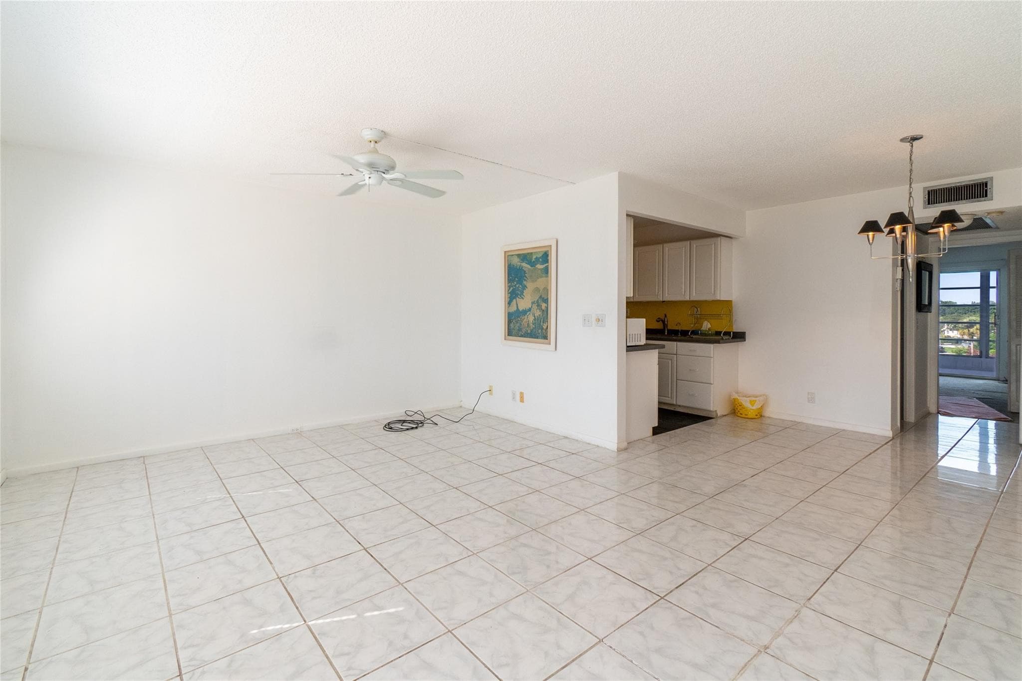 4035 Cambridge B 4035, Deerfield Beach, FL 33442 — photo 4 of 18